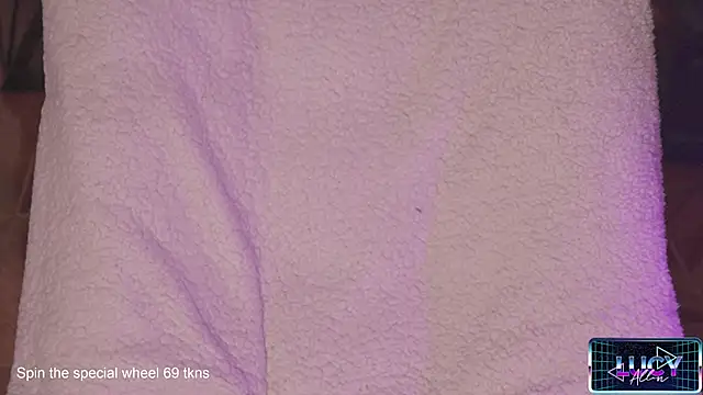 LucyAllenX online show from 27, 1, 2025