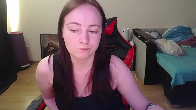 Snapshot of Laralianna chatting on 14, 5, 2026 Laralianna online show from 14, 5, 2026