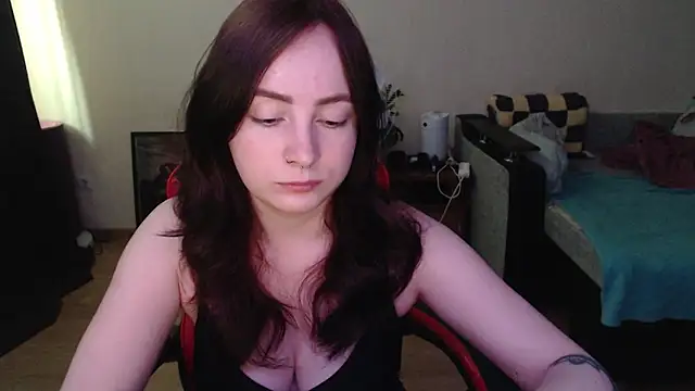 Snapshot of Laralianna chatting on 24, 5, 2026 Laralianna online show from 24, 5, 2026