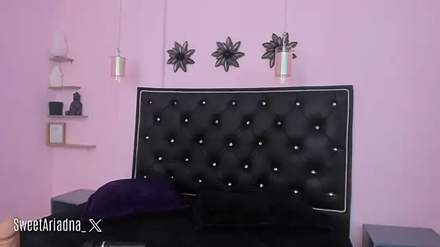 Sweet Ariadna  online show from 26, 1, 2025