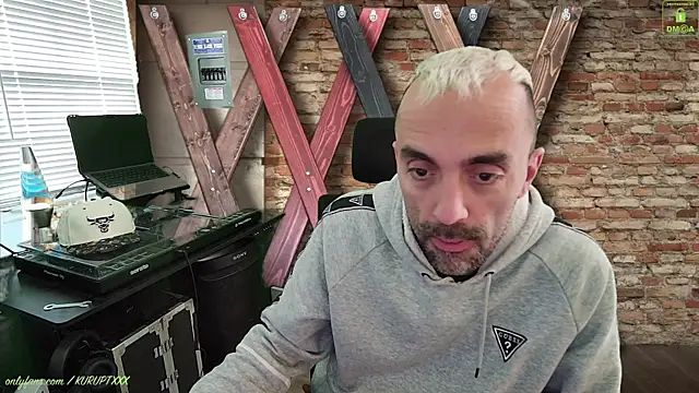 kuruptxxx live online show from 16, 1, 2025