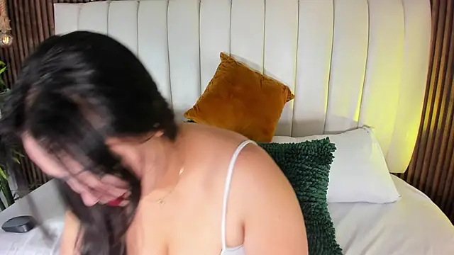 Dulce 26  online show from 10, 1, 2026