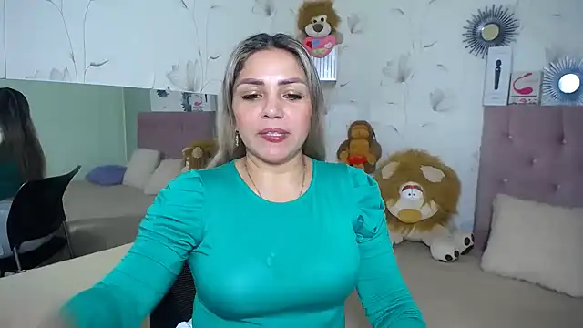 Snapshot of cum_bigass chatting on 26, 2, 2025 cum bigass online show from 26, 2, 2025