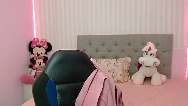 Snapshot of cum_bigass chatting on 9, 3, 2025 cum bigass online show from 9, 3, 2025
