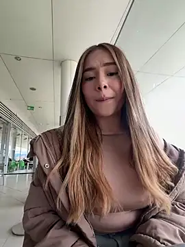 sammbunny online show from 9, 4, 2026