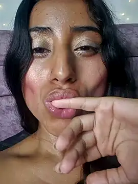 Valentinne z online show from 18, 1, 2025