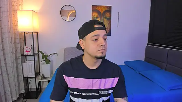 Snapshot of alejandro_calderon1 chatting on 11, 5, 2026 alejandro calderon1 online show from 11, 5, 2026