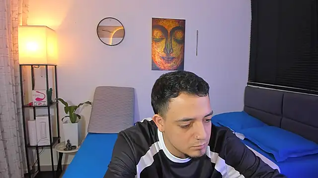 Snapshot of alejandro_calderon1 chatting on 1, 6, 2026 alejandro calderon1 online show from 1, 6, 2026
