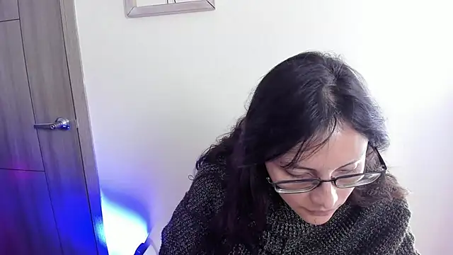 Snapshot of Kyomi_chang chatting on 6, 7, 2026 Kyomi chang online show from 6, 7, 2026