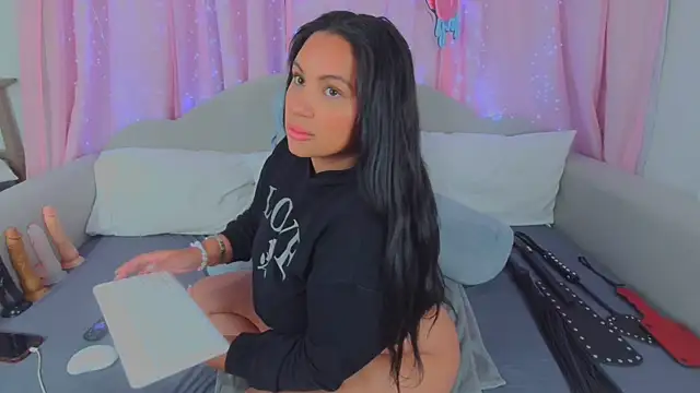 Snapshot of MeghanXO chatting on 28, 9, 2025 MeghanXO online show from 28, 9, 2025