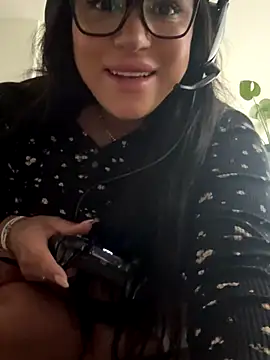 Snapshot of MeghanXO chatting on 26, 11, 2025 MeghanXO online show from 26, 11, 2025