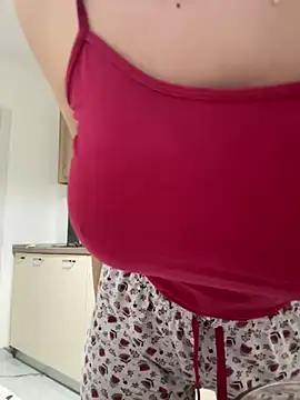 Scarlett-Dream online show from 1, 2, 2025