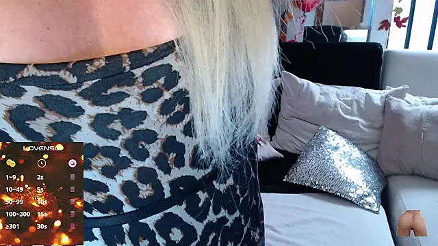 Snapshot of Myrnasexxx chatting on 18, 2, 2025 Myrnasexxx online show from 18, 2, 2025