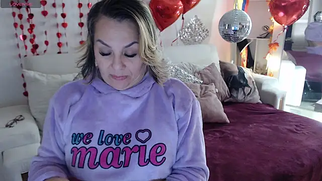 Snapshot of Myrnasexxx chatting on 13, 3, 2025 Myrnasexxx online show from 13, 3, 2025