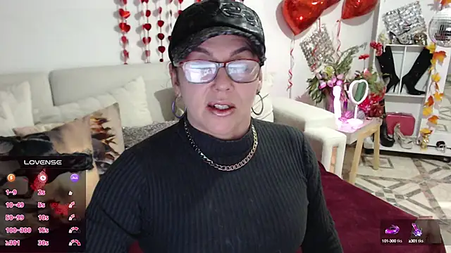 Snapshot of Myrnasexxx chatting on 21, 3, 2025 Myrnasexxx online show from 21, 3, 2025