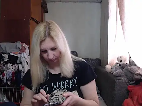 Snapshot of BustyBlond chatting on 8, 2, 2025 BustyBlond online show from 8, 2, 2025