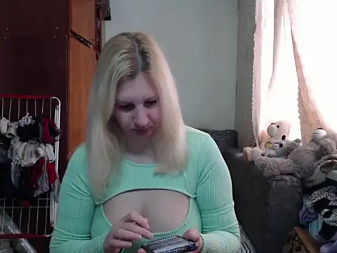 Snapshot of BustyBlond chatting on 15, 2, 2025 BustyBlond online show from 15, 2, 2025