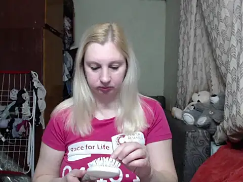 Snapshot of BustyBlond chatting on 16, 3, 2025 BustyBlond online show from 16, 3, 2025