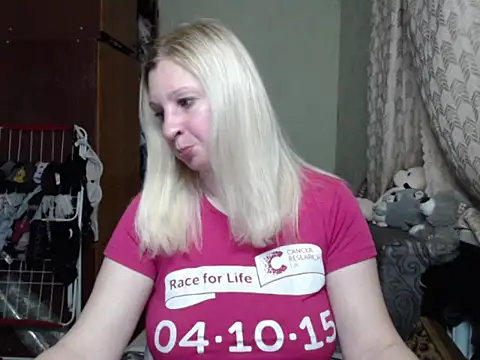 Snapshot of BustyBlond chatting on 17, 3, 2025 BustyBlond online show from 17, 3, 2025
