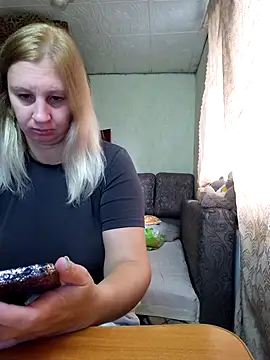 Snapshot of BustyBlond chatting on 10, 10, 2025 BustyBlond online show from 10, 10, 2025