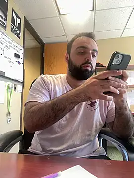 Snapshot of Jonnybigccookk69 chatting on 7, 8, 2026 Jonnybigccookk69 online show from 7, 8, 2026