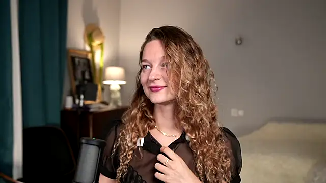 Snapshot of Special___ chatting on 4, 3, 2025 Special    online show from 4, 3, 2025