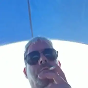 Snapshot of Trucker_Hunter chatting on 1, 6, 2026 Trucker Hunter online show from 1, 6, 2026