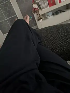 Snapshot of Furdale chatting on 23, 12, 2024 Furdale online show from 23, 12, 2024