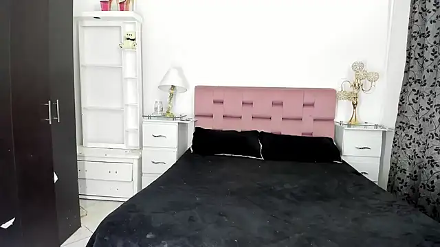 Snapshot of dollpamela chatting on 27, 12, 2024 dollpamela online show from 27, 12, 2024