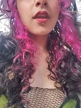 Snapshot of _Laary chatting on 31, 10, 2025 Laary online show from 31, 10, 2025