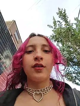 Snapshot of _Laary chatting on 22, 11, 2025 Laary online show from 22, 11, 2025