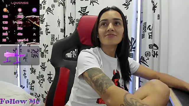 Snapshot of Dalia_D chatting on 8, 3, 2025 Dalia D online show from 8, 3, 2025