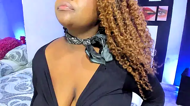 Snapshot of YeminaLeman chatting on 26, 1, 2025 YeminaLeman online show from 26, 1, 2025