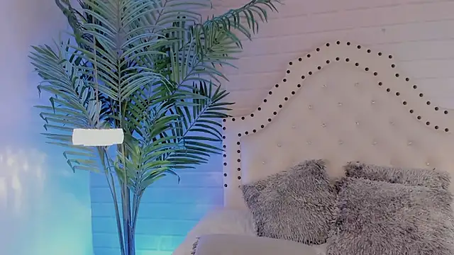 Snapshot of _Eurekaa_ chatting on 26, 1, 2025 Eurekaa online show from 26, 1, 2025