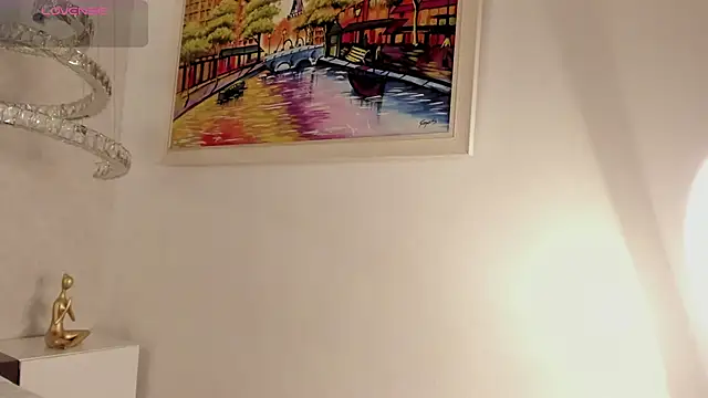 Snapshot of _Eurekaa_ chatting on 9, 2, 2025 Eurekaa online show from 9, 2, 2025