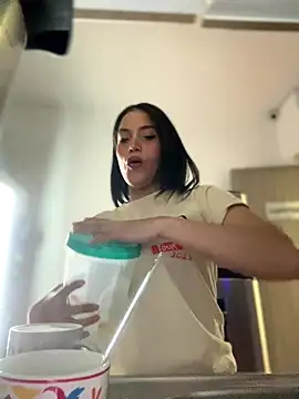 Snapshot of _Eurekaa_ chatting on 20, 9, 2025 Eurekaa online show from 20, 9, 2025