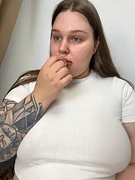 perfect sweety girl online show from 21, 9, 2025