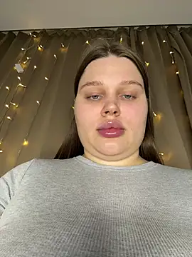 Snapshot of perfect_sweety_girl chatting on 10, 2, 2026 perfect sweety girl online show from 10, 2, 2026