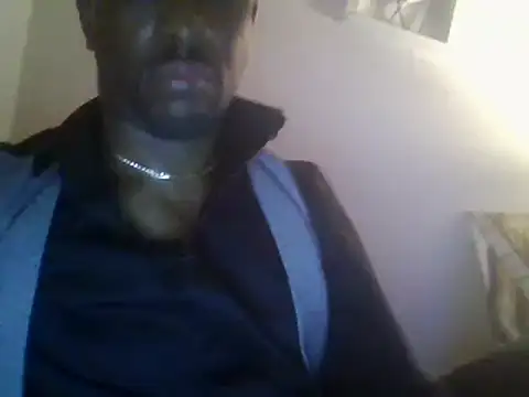 Snapshot of KingB8r chatting on 15, 9, 2025 KingB8r online show from 15, 9, 2025