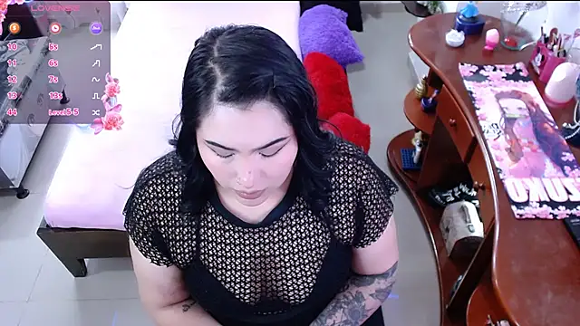 Snapshot of lufek23 chatting on 14, 12, 2024 lufek23 online show from 14, 12, 2024