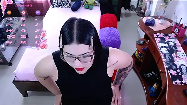 Snapshot of lufek23 chatting on 28, 2, 2025 lufek23 online show from 28, 2, 2025