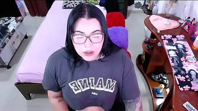 Snapshot of lufek23 chatting on 7, 3, 2025 lufek23 online show from 7, 3, 2025