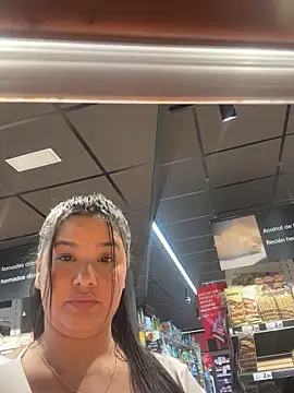 ValleryParker online show from 14, 4, 2026