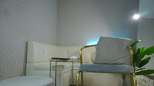 Snapshot of iris_vega9 chatting on 10, 11, 2025 iris vega9 online show from 10, 11, 2025