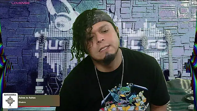 Snapshot of chino_roz chatting on 16, 2, 2025 chino roz online show from 16, 2, 2025