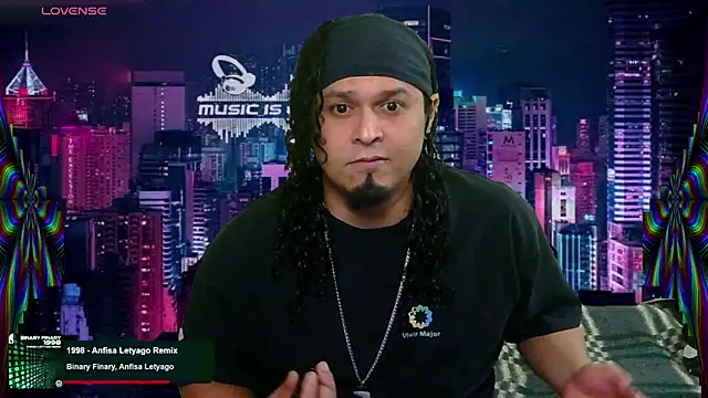 Snapshot of chino_roz chatting on 23, 2, 2025 chino roz online show from 23, 2, 2025