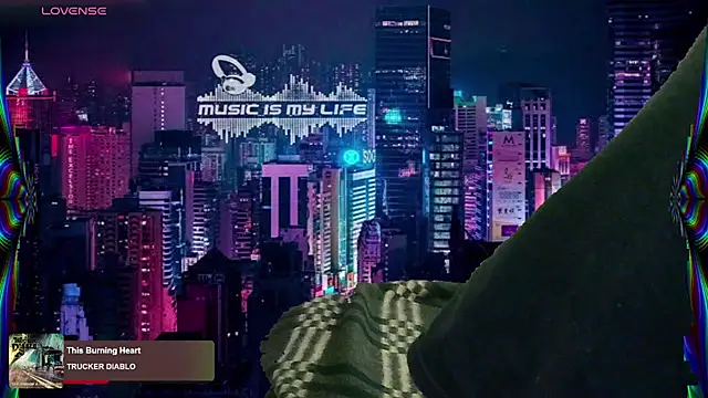 Snapshot of chino_roz chatting on 24, 2, 2025 chino roz online show from 24, 2, 2025