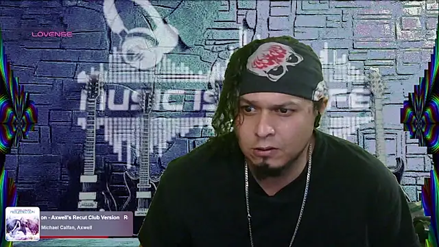 Snapshot of chino_roz chatting on 7, 3, 2025 chino roz online show from 7, 3, 2025