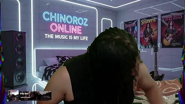 Snapshot of chino_roz chatting on 20, 9, 2025 chino roz online show from 20, 9, 2025