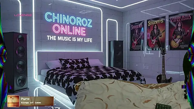 Snapshot of chino_roz chatting on 30, 9, 2025 chino roz online show from 30, 9, 2025